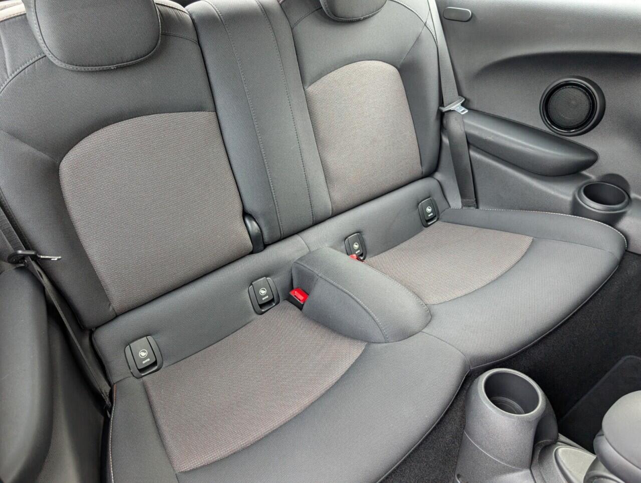 Used MINI Hatch 2018 for sale - 77892409: Photo 28