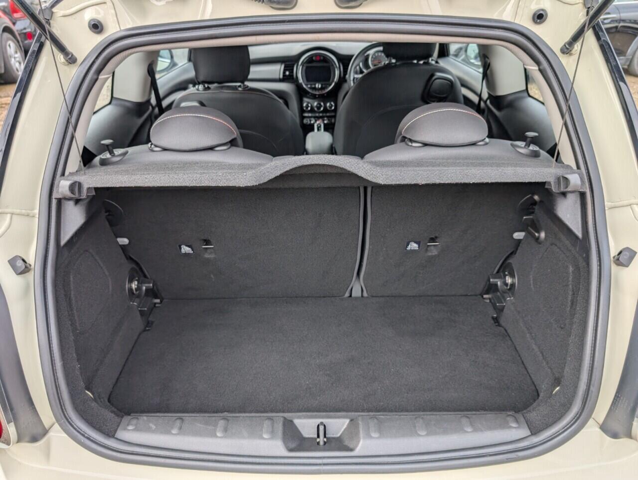 Used MINI Hatch 2018 for sale - 77892409: Photo 31