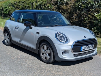 Used MINI Hatch 2019 for sale - 78430312: Photo