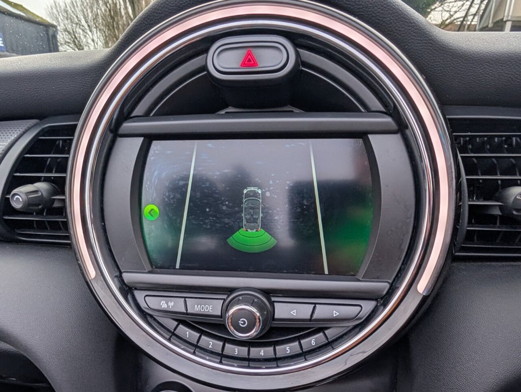 Used MINI Convertible 2019 for sale - 77764768: Photo 2