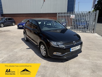 Used Volkswagen Polo 2015 for sale - 78997462: Photo