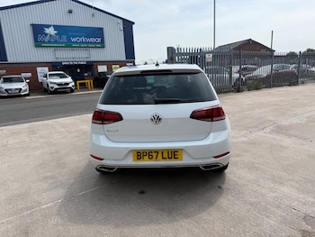 Used Volkswagen Golf 2018 for sale - 78909411: Photo
