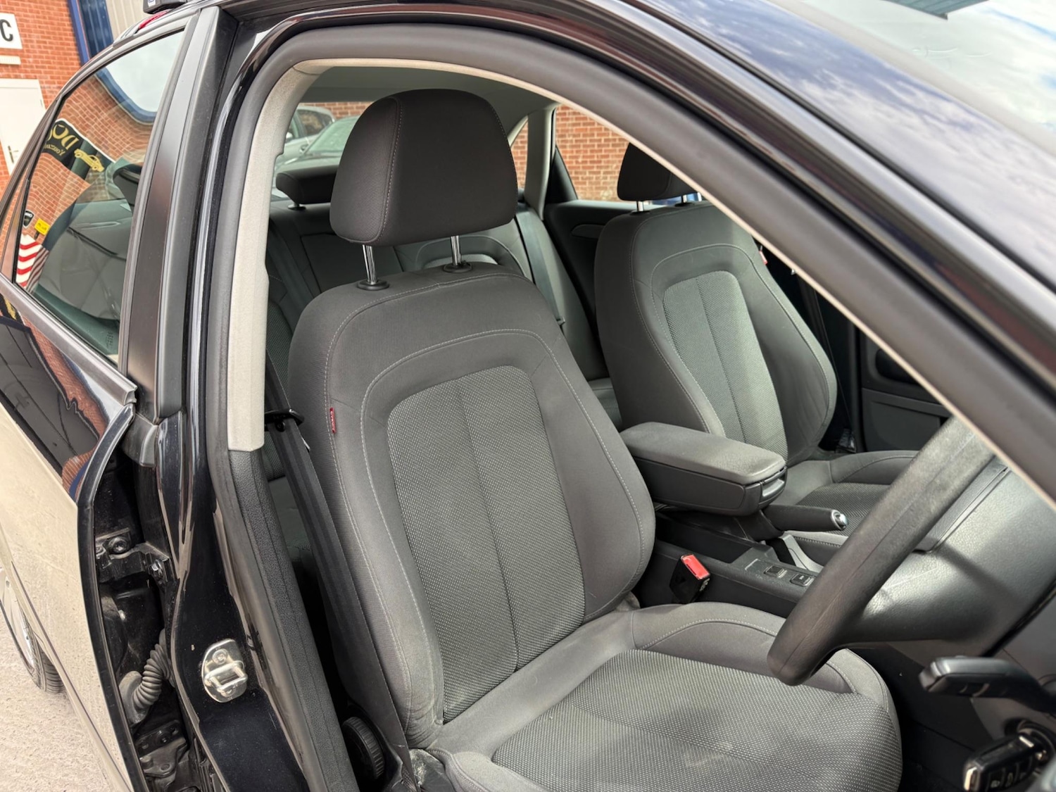 Vehicle 29