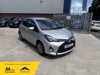 Used Toyota Yaris 2016 for sale - 79068371: Photo