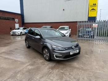 Used Volkswagen Golf 2019 for sale - 75298480: Photo