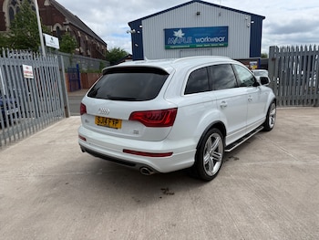 Used Audi Q7 2014 for sale - 78944615: Photo