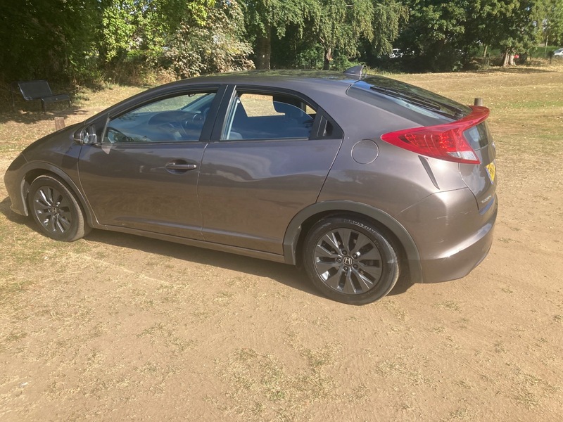 Used Honda Civic 2013 for sale - 76192750: Photo 26