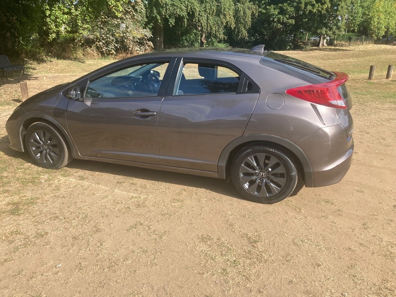 Used Honda Civic 2013 for sale - 76192750: Photo 4