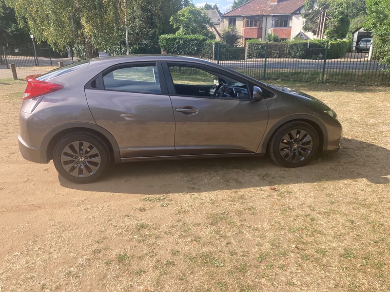 Used Honda Civic 2013 for sale - 76192750: Photo 43