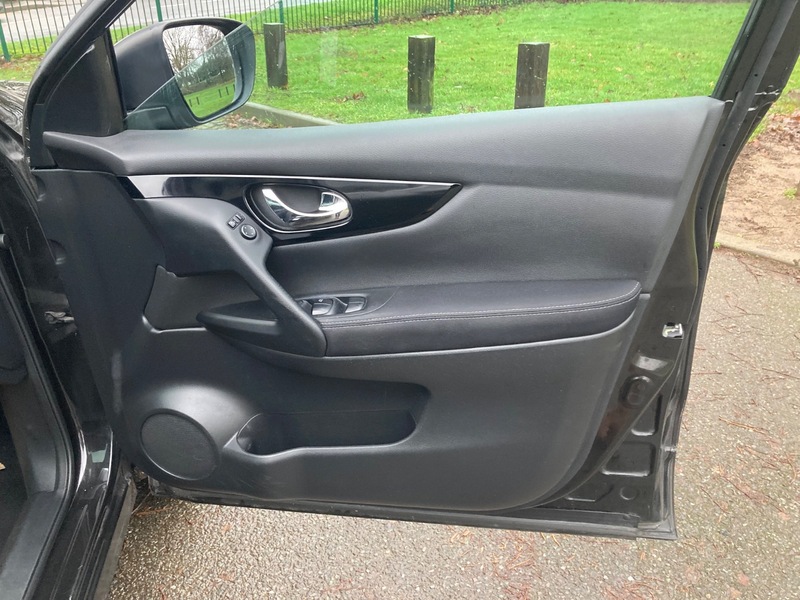 Used Nissan Qashqai 2016 for sale - 77303290: Photo 11