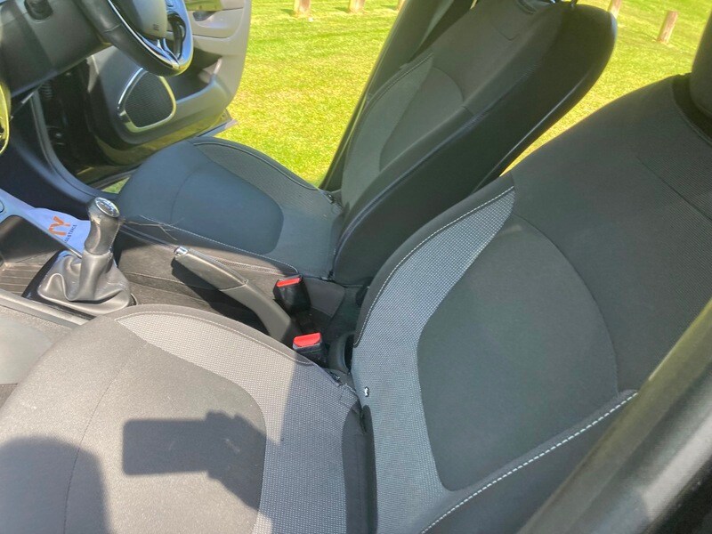 Used Renault Captur 2016 for sale - 76192749: Photo 38