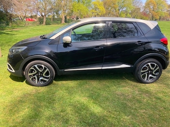 Used Renault Captur 2016 for sale - 76192749: Photo