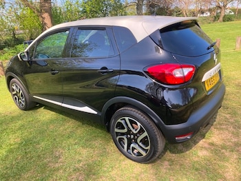 Used Renault Captur 2016 for sale - 76192749: Photo
