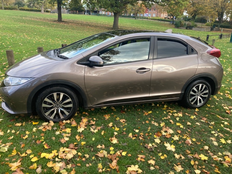 Used Honda Civic 2014 for sale - 76376408: Photo 18