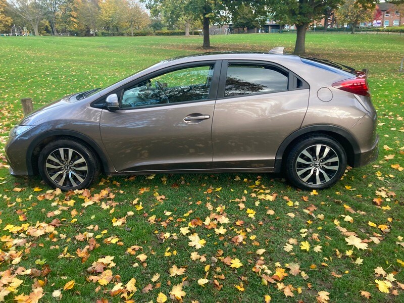 Used Honda Civic 2014 for sale - 76376408: Photo 24