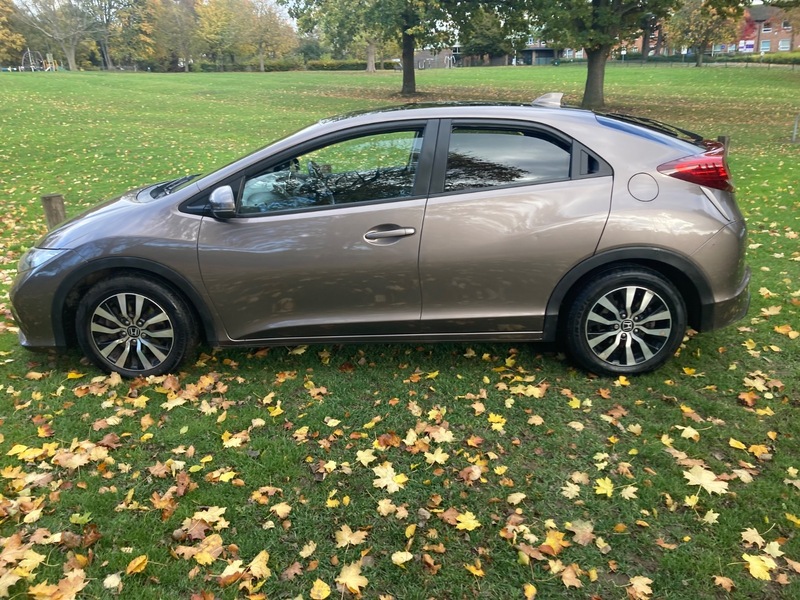 Used Honda Civic 2014 for sale - 76376408: Photo 3