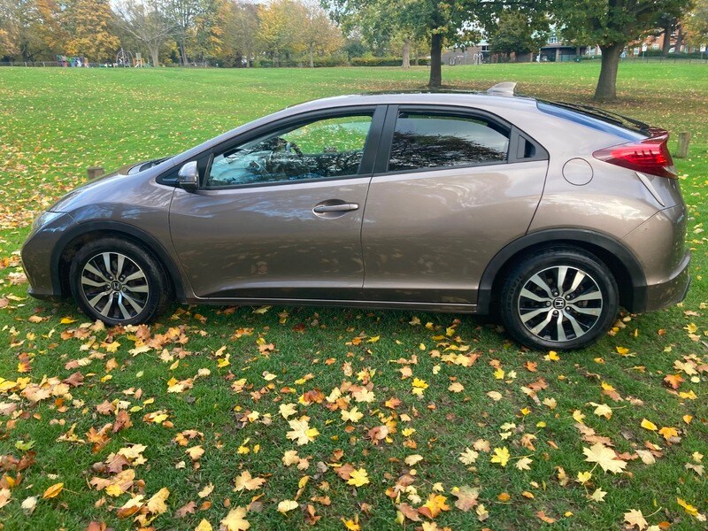 Used Honda Civic 2014 for sale - 76376408: Photo 32