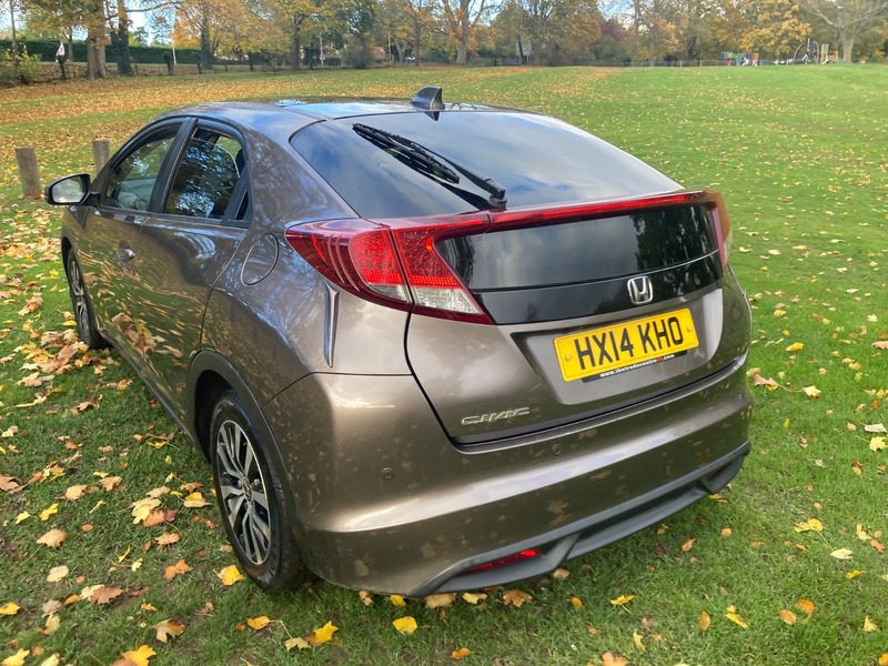 Used Honda Civic 2014 for sale - 76376408: Photo 5