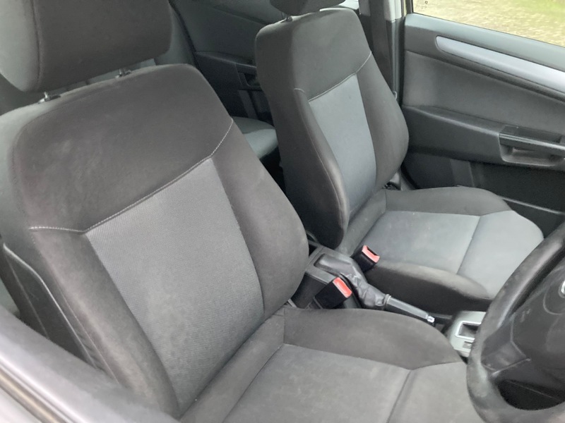 Used Vauxhall Astra 2005 for sale - 77014685: Photo 12