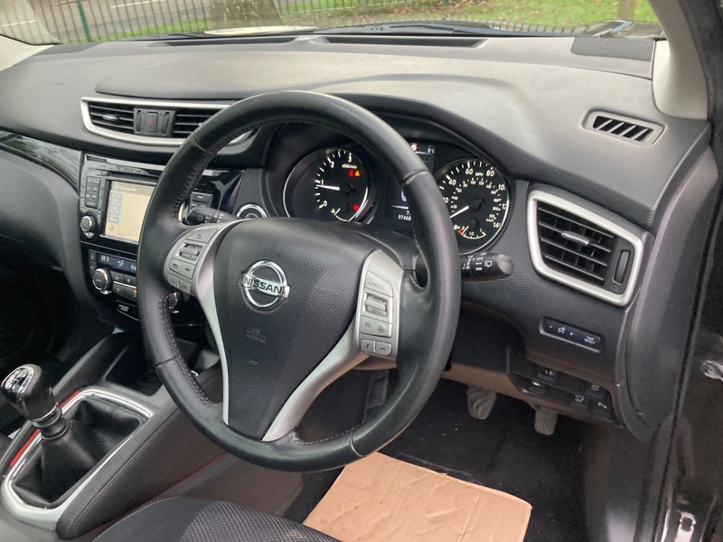 Used Nissan Qashqai 2015 for sale - 77201014: Photo 16