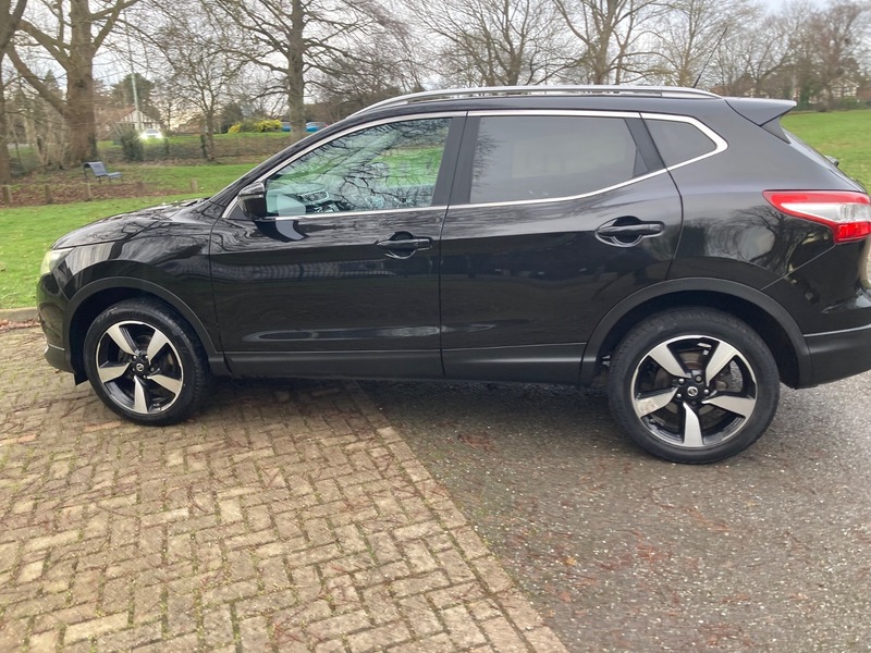 Used Nissan Qashqai 2015 for sale - 77201014: Photo 3