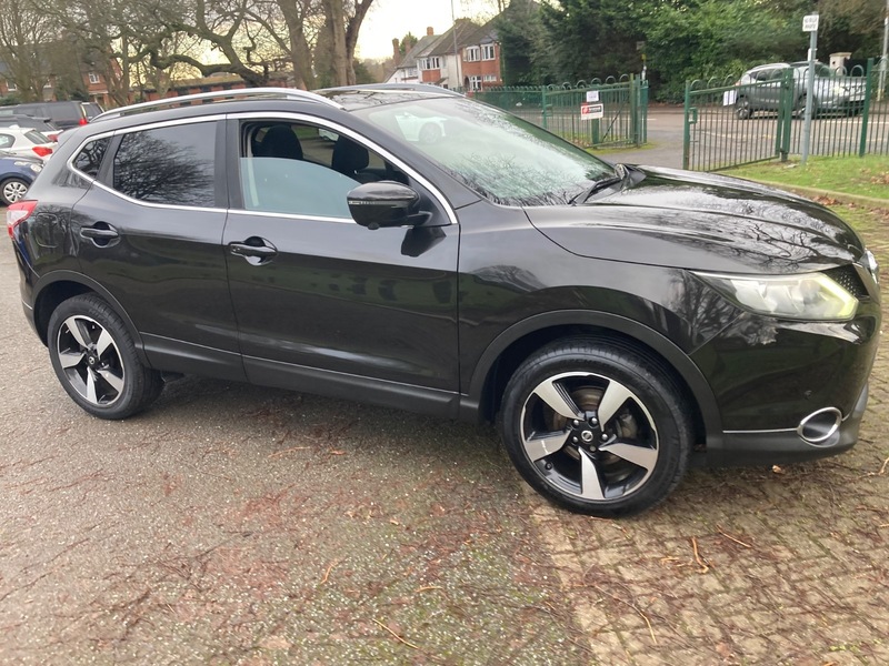 Used Nissan Qashqai 2015 for sale - 77201014: Photo 9