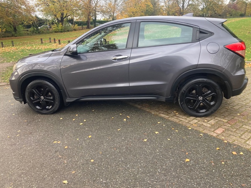 Used Honda HR-V 2015 for sale - 76292268: Photo 30