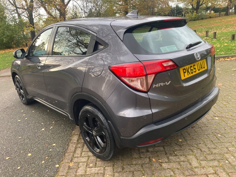 Used Honda HR-V 2015 for sale - 76292268: Photo 4