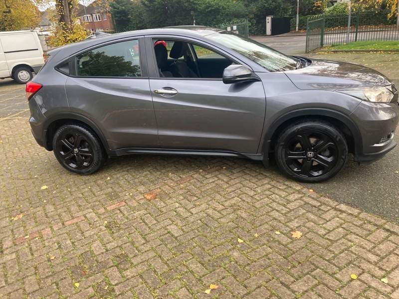 Used Honda HR-V 2015 for sale - 76292268: Photo 6