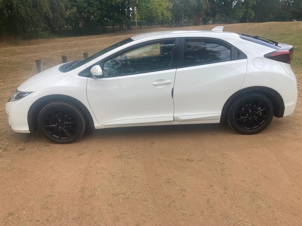 Used Honda Civic 2015 for sale - 76192743: Photo 20