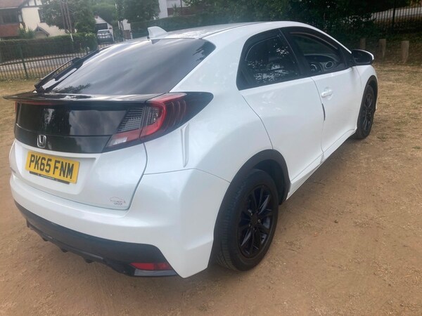 Used Honda Civic 2015 for sale - 76192743: Photo 35