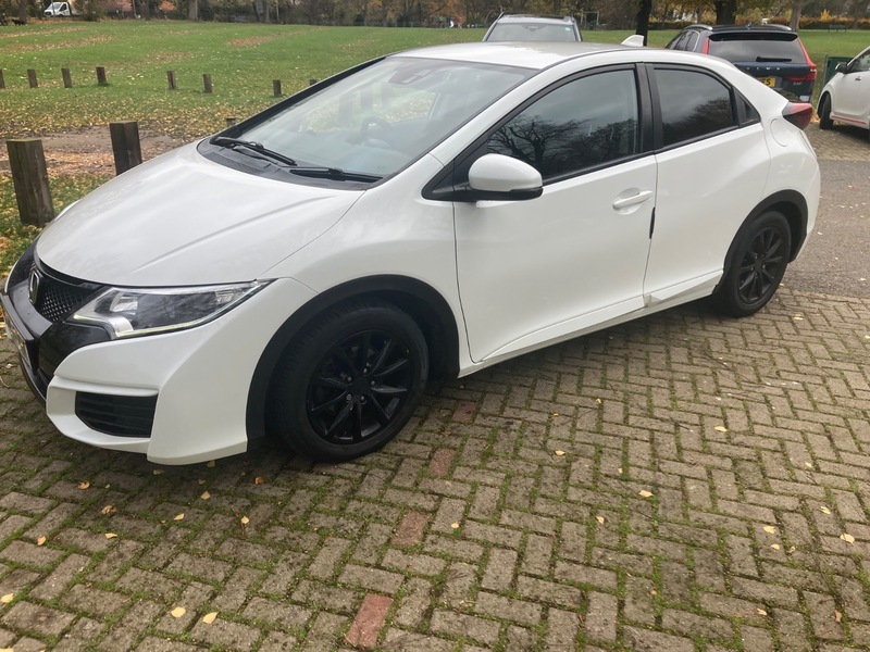 Used Honda Civic 2015 for sale - 76192743: Photo 45