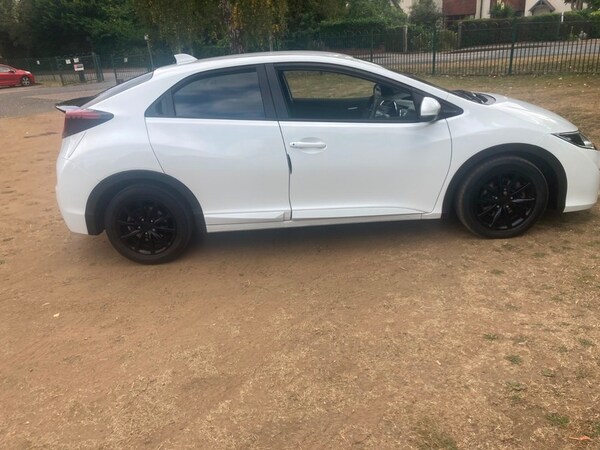 Used Honda Civic 2015 for sale - 76192743: Photo 46