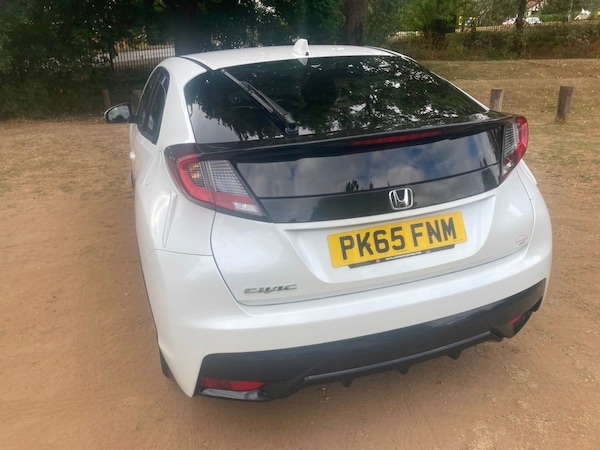 Used Honda Civic 2015 for sale - 76192743: Photo 5