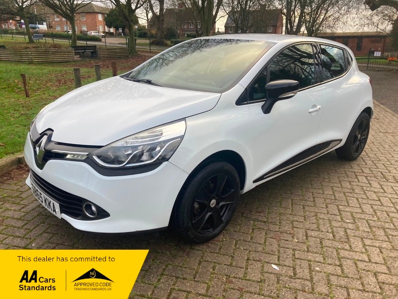 Used Renault Clio 2015 for sale - 76896616: Photo 1