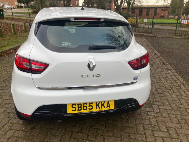 Used Renault Clio 2015 for sale - 76896616: Photo 47