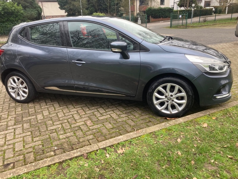 Used Renault Clio 2016 for sale - 77535633: Photo 2