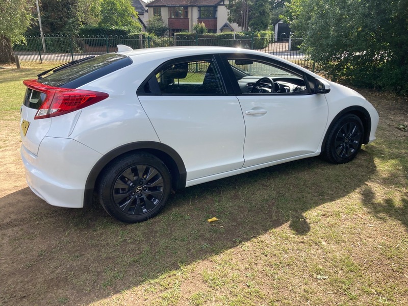 Used Honda Civic 2013 for sale - 76192754: Photo 11