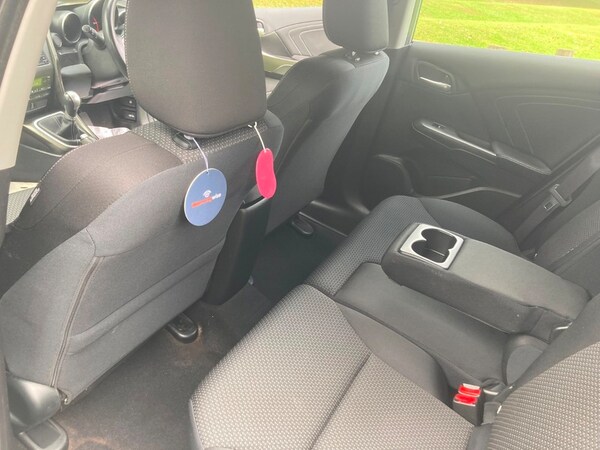 Used Honda Civic 2016 for sale - 76178607: Photo 17
