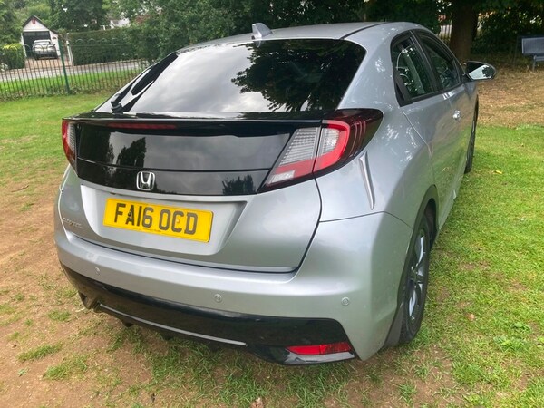 Used Honda Civic 2016 for sale - 76178607: Photo 24