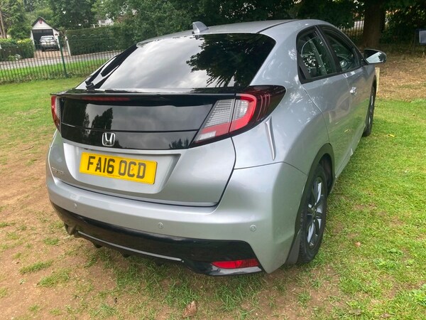 Used Honda Civic 2016 for sale - 76178607: Photo 7
