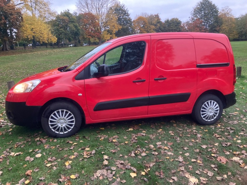 Used Peugeot Partner 2012 for sale - 76292237: Photo 26