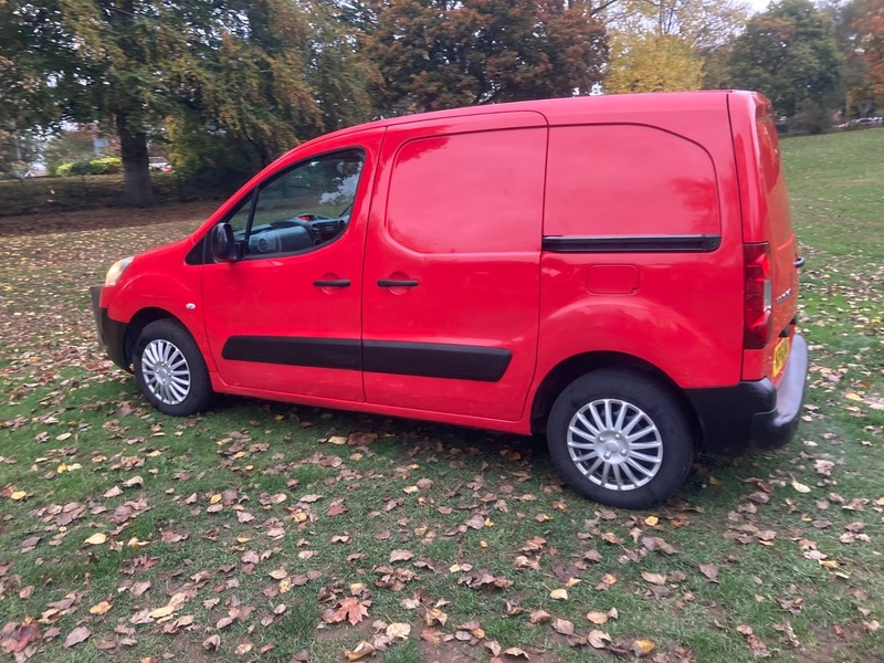 Used Peugeot Partner 2012 for sale - 76292237: Photo 29