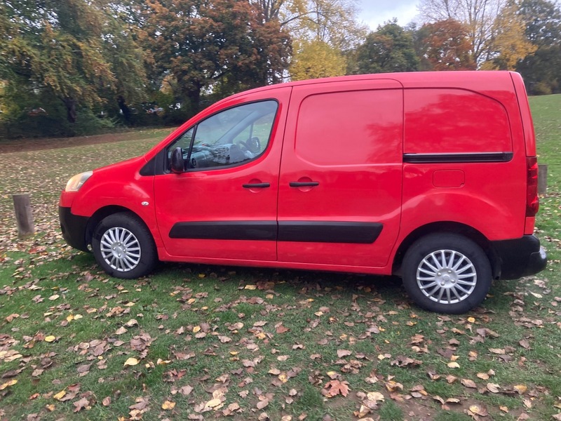 Used Peugeot Partner 2012 for sale - 76292237: Photo 31