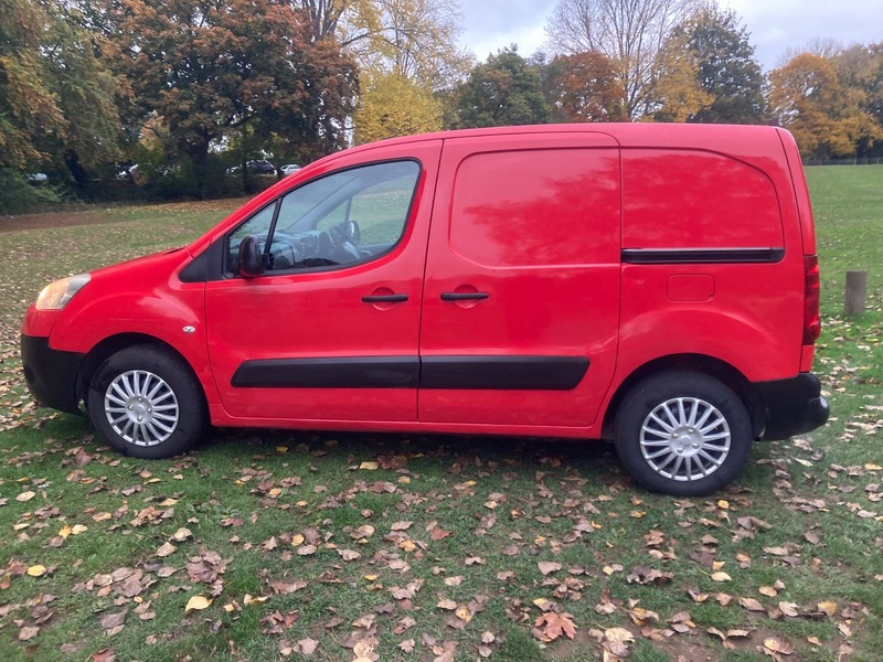 Used Peugeot Partner 2012 for sale - 76292237: Photo 4