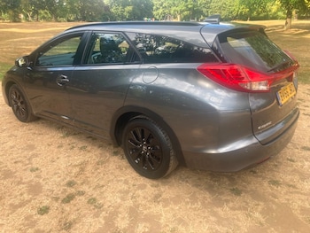 Used Honda Civic 2016 for sale - 79314296: Photo