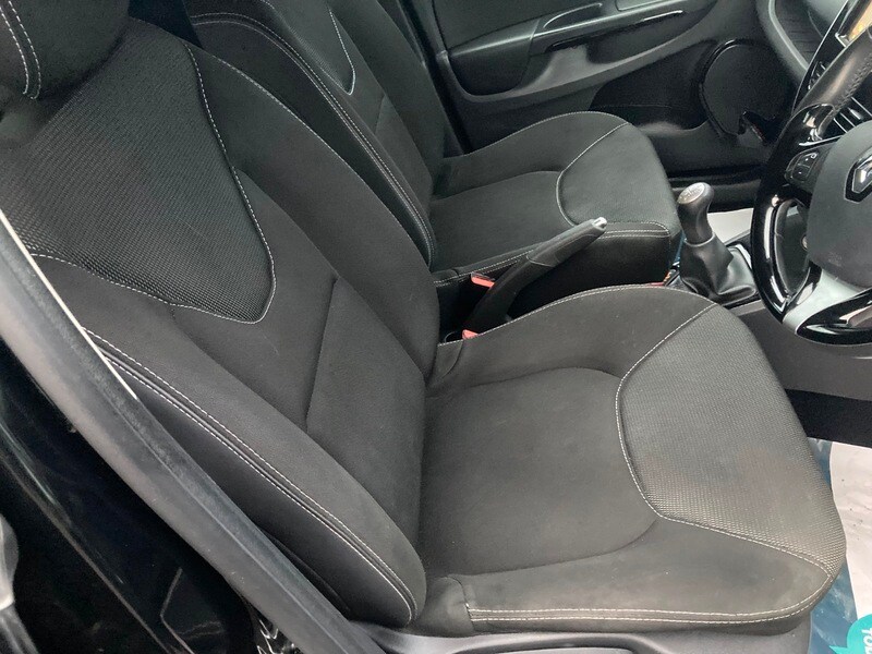 Used Renault Clio 2016 for sale - 76821385: Photo 14