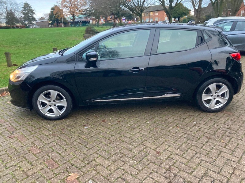 Used Renault Clio 2016 for sale - 76821385: Photo 21