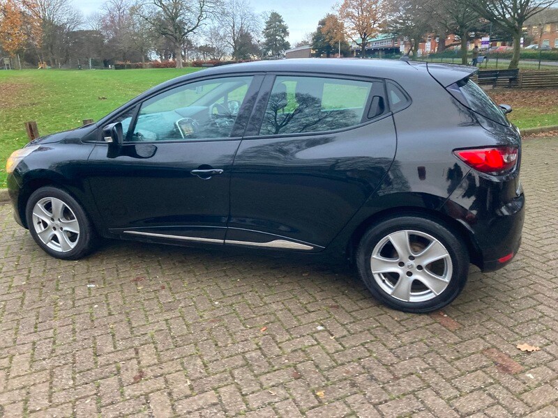 Used Renault Clio 2016 for sale - 76821385: Photo 30
