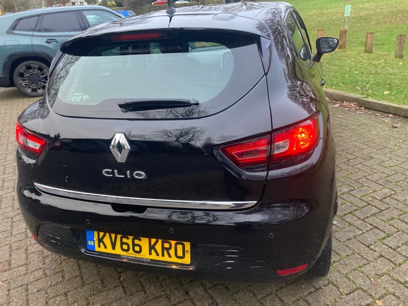 Used Renault Clio 2016 for sale - 76821385: Photo 4